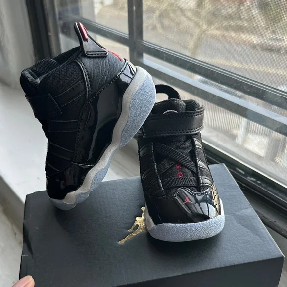 Jordan 6 Rings TD in Black, Red, and White - Picture 5 of 14